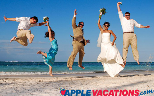 Apple Vacations Logo