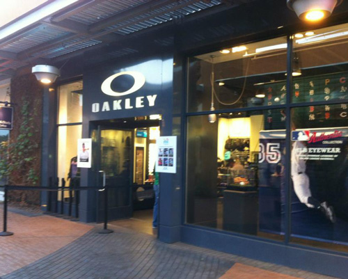 Oakley Logo