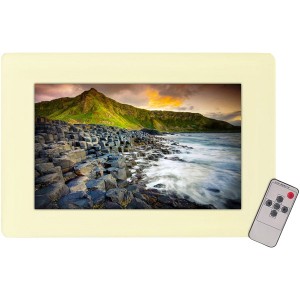 wall-lcd-flat-panel-monitor-by-pyle-1